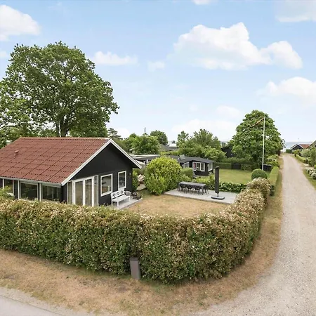 30495-odder-vibevej-144 度假居 *